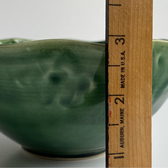 Studio Art Pottery Bowl Hand Thrown Signed 6.5” Across Embossed Inside Wavy Edge - Picture 9 of 13